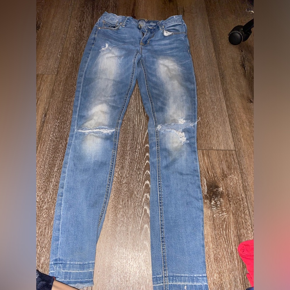 Like new c&c California skinny jeans size 24